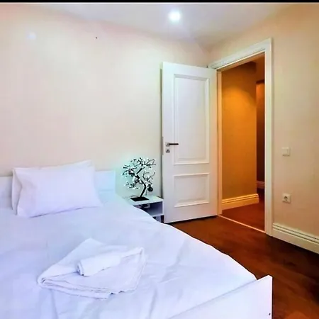 Apartament Muekemmel Konum