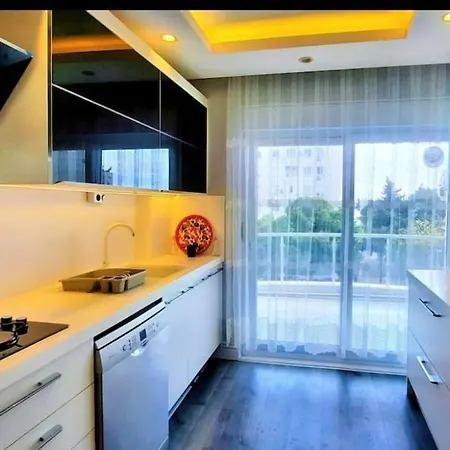 Muekemmel Konum Apartament Antalya