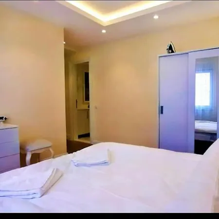 Apartament Muekemmel Konum Antalya