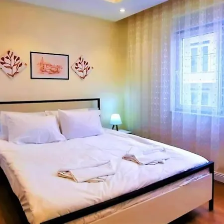 Muekemmel Konum Appartement Antalya