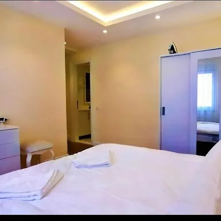 Muekemmel Konum Apartment Antalya